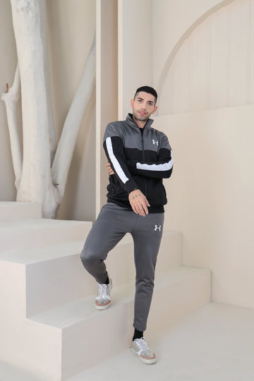 Under A.R.M.O.U.R  Men Tracksuit in Grey